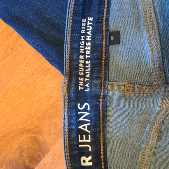Reitmans Jeans - super high rise (size 11) - Picture 3 of 4